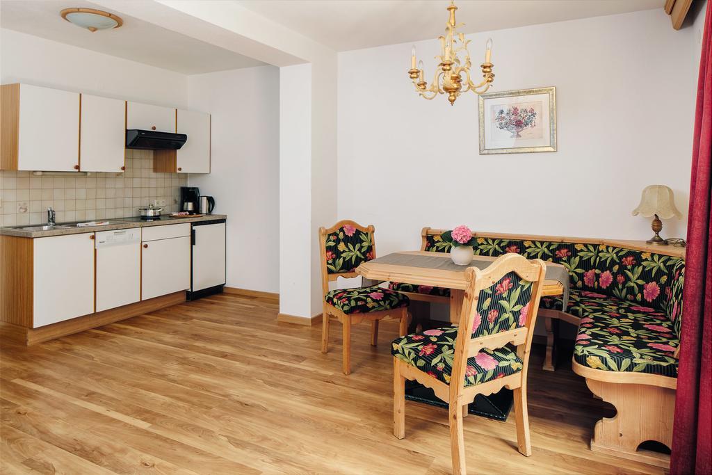 Appartements Maria Theresia Serfaus Bagian luar foto